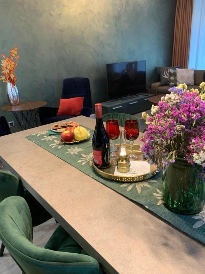Edelweiss Apartments Silver Resort Poiana Brasov Bagian luar foto